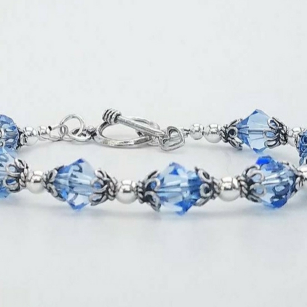 Sterling & Swarovski Blue Bracelet 7.25" Toggle - Picture 2 of 5